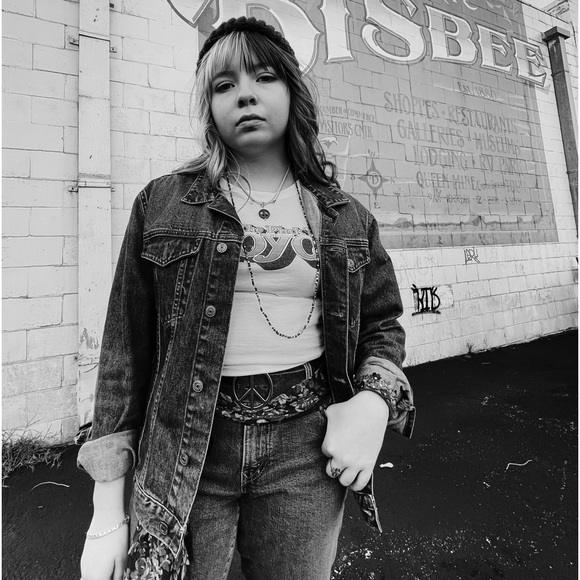 🔸🔸FOLLOW ME 🔸🔸 IG @AZTHRIFTSOUL_ - Picture 3 of 9